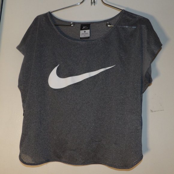 Nike Mesh Crop Top Dri-Fit Sz M - Picture 1 of 3